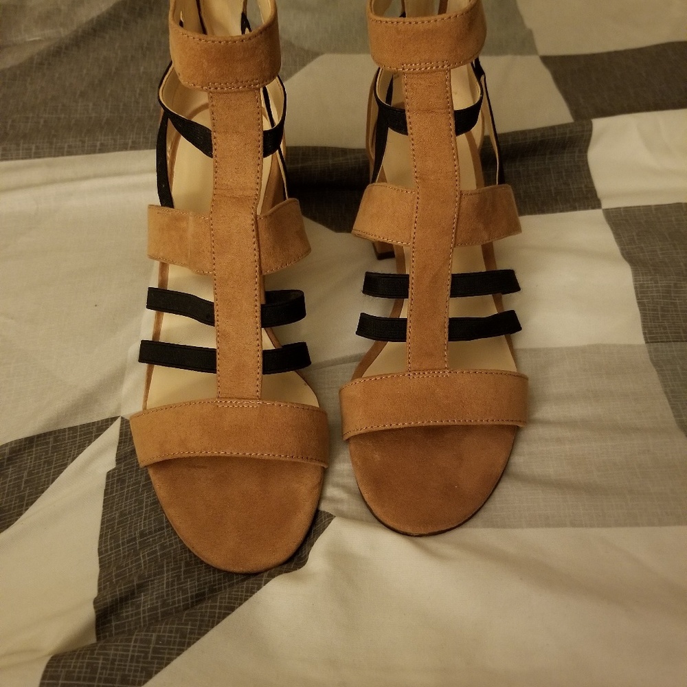 Womens shoes